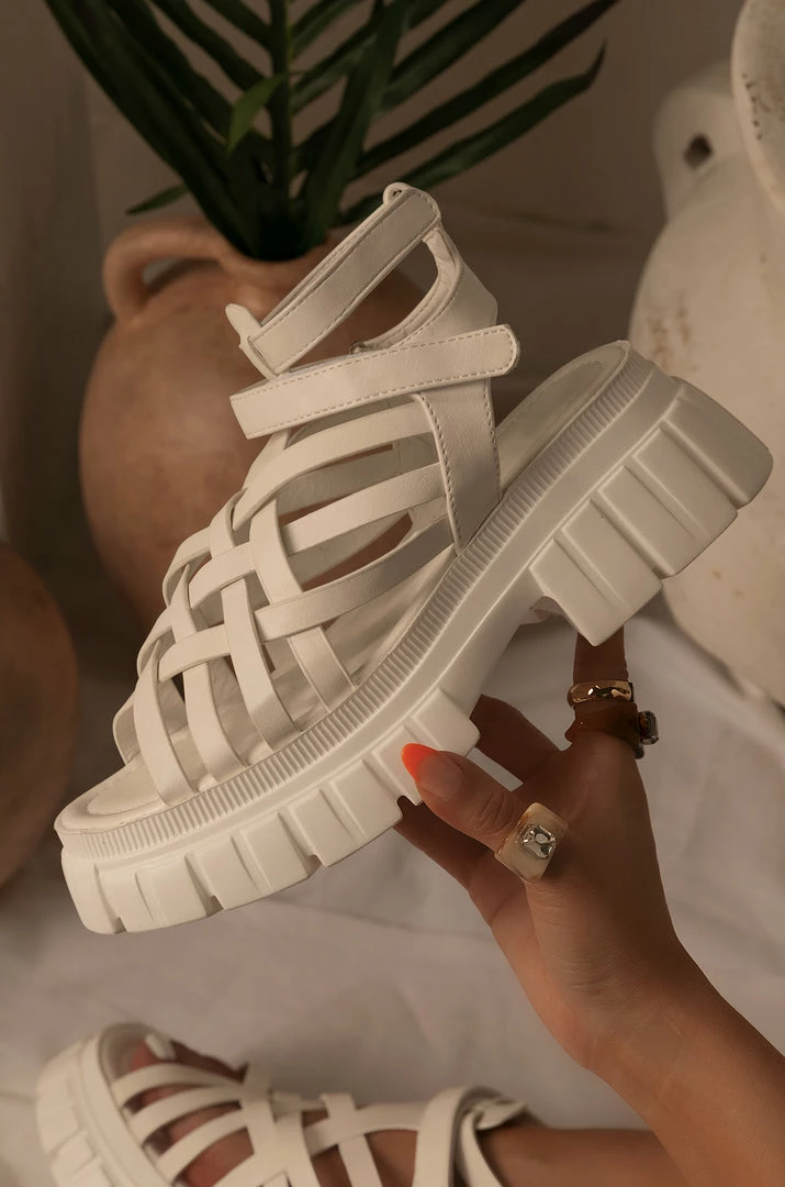 LEMND The Vibes Platform Sandal - White