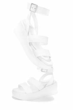 QUPD Shoes Weekend Brunch - White