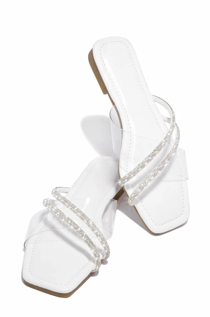 CAPEROBB Resort Life - White