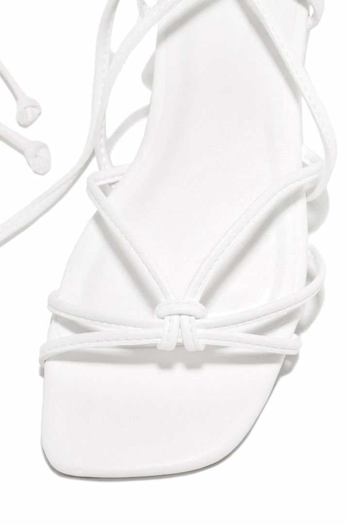 SODA Nicoline - White