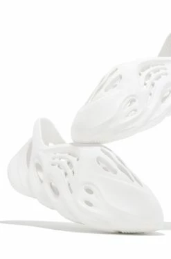 NATBREEZE Iroh - White Shoes