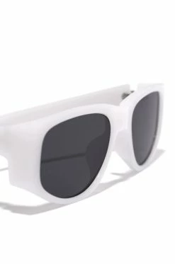 NK Weekend Vibe - White